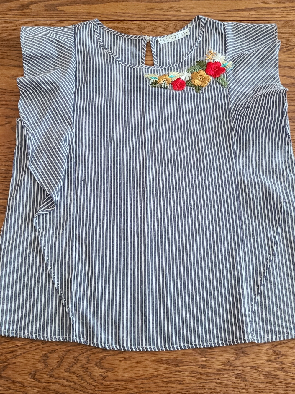 Potter's Pot Striped Ruffle Sleeve Top with Floral Embroidery - Picture 1 of 7